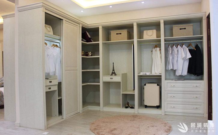 衣柜尺寸標(biāo)準(zhǔn)，您學(xué)會選擇衣柜了嗎？