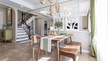 龍湖紫云臺(tái)