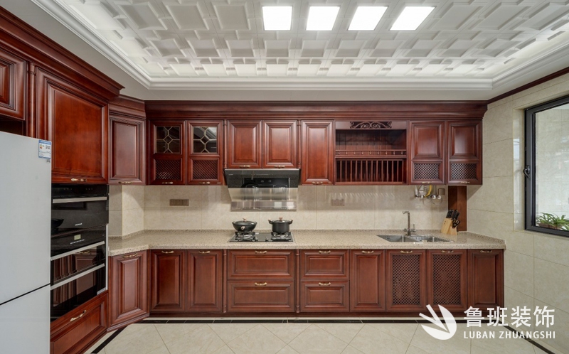 廚房裝修櫥柜安裝過程中的一些注意事項